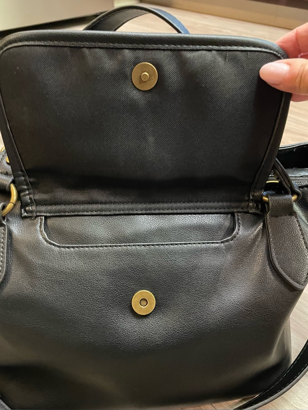 Frye and Co. Leather Handbag - Picture 7 of 15